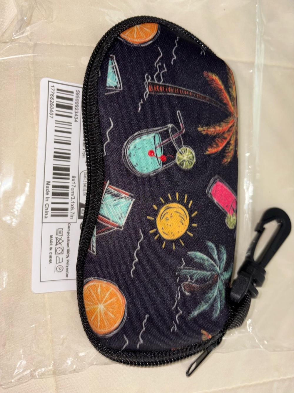 Black Tropical Print Travel Eyewear Case - Picture 2 of 2